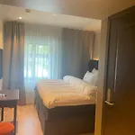 Biologen Herdla Hotel *