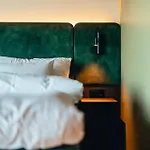Biologen Herdla Hotel Askoy