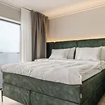 Biologen Herdla Hotel *