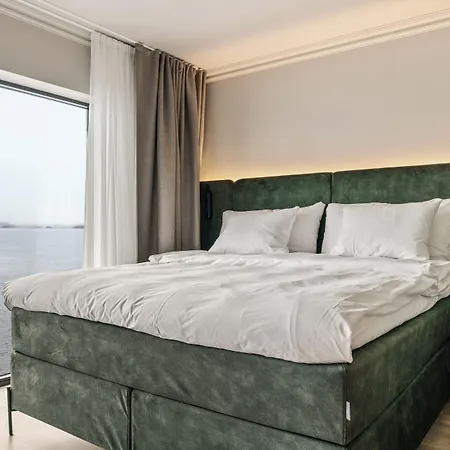 Biologen Herdla Hotel *